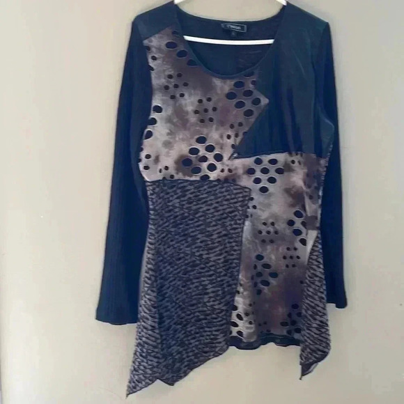 ❤️2/$30❤️[L]Minkas Mesh Accented Multi  Material Patches Tunic Sweater - Picture 2 of 11